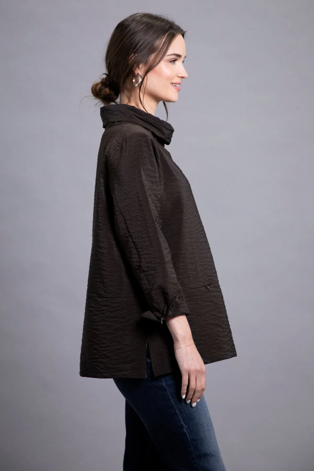 26" Crispy Wired Cowl Tunic with Zip Pockets