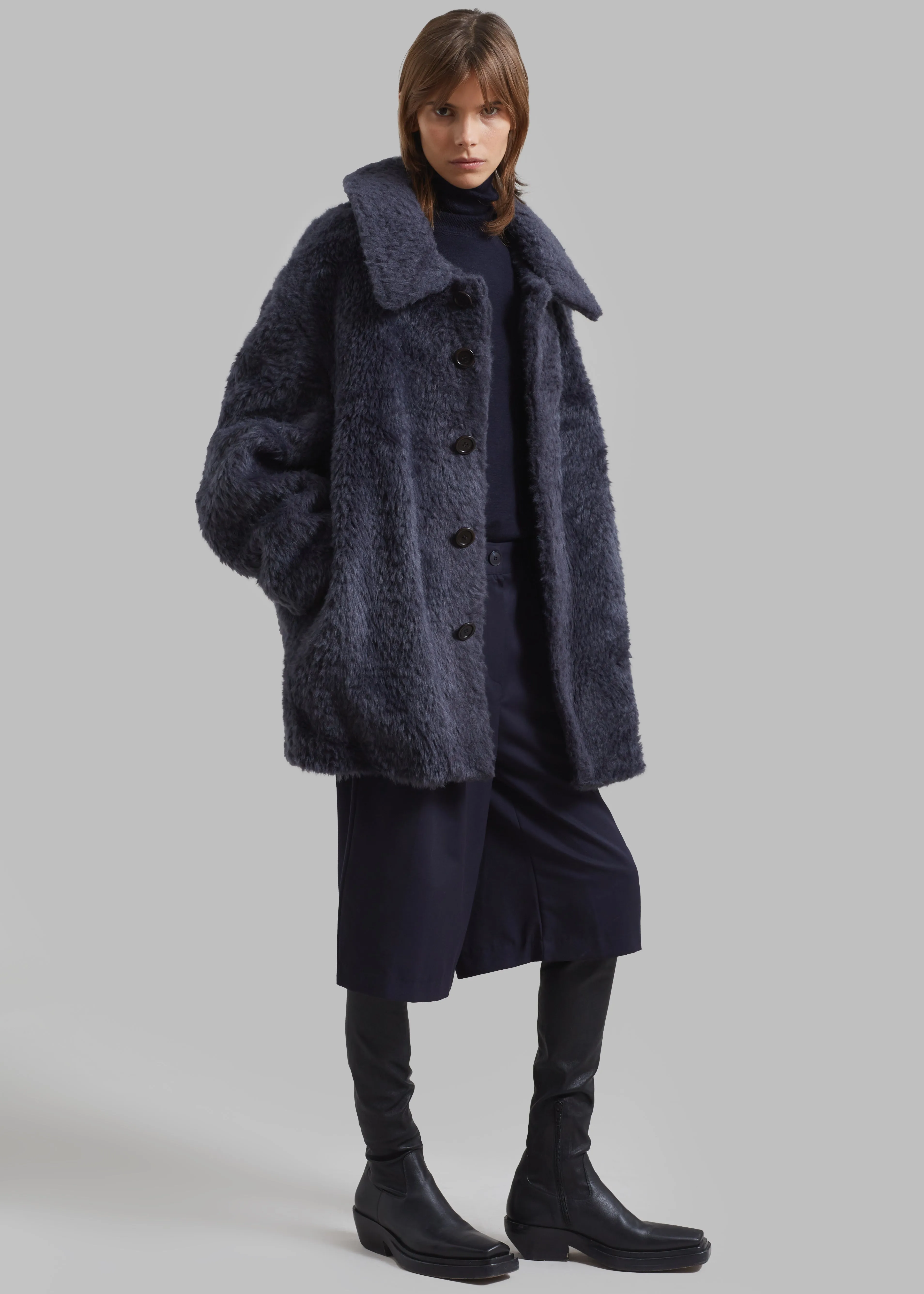 Amomento Fur Mid Coat - Charcoal