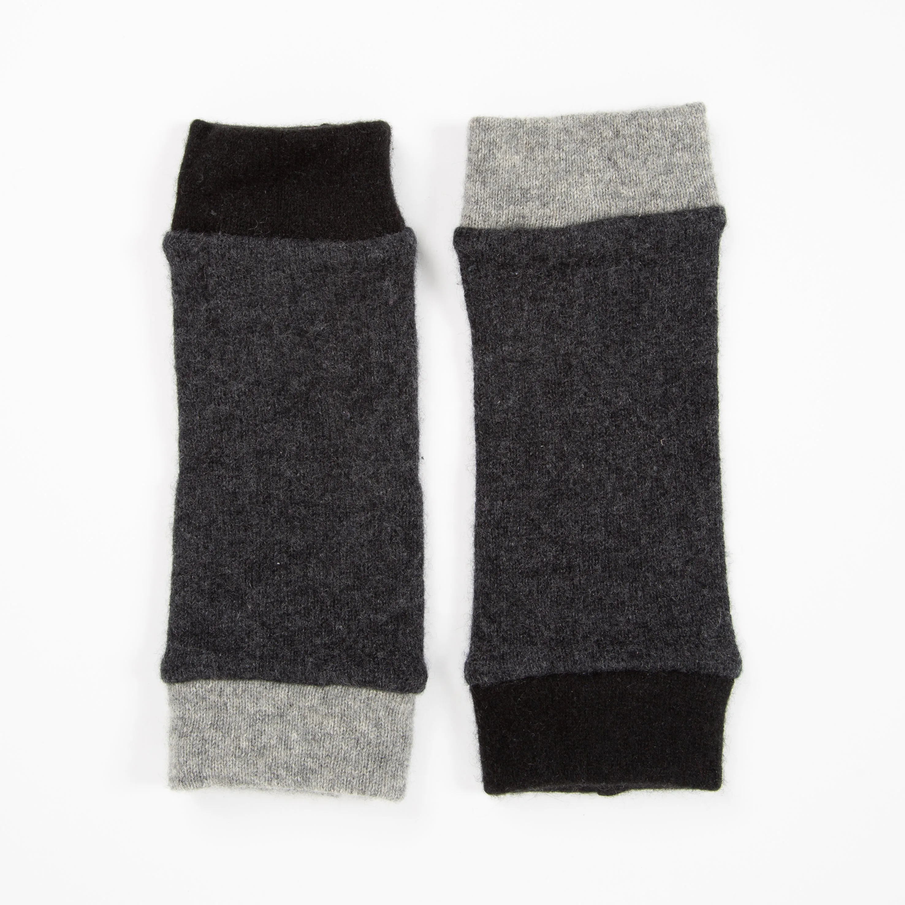 Black & Grey Cashmere Wrist Warmer