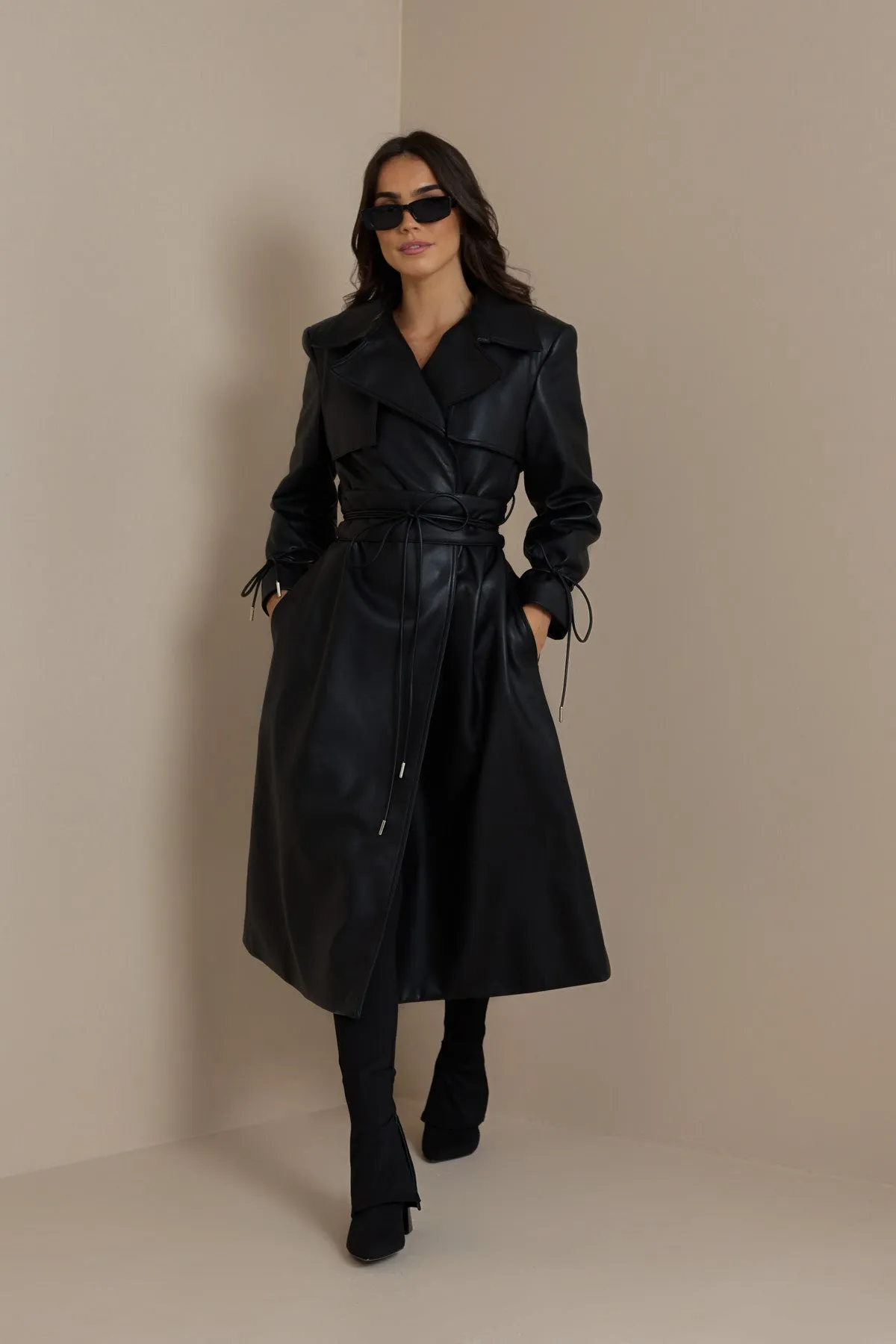 FC SLOANE TRENCH COAT IN BLACK