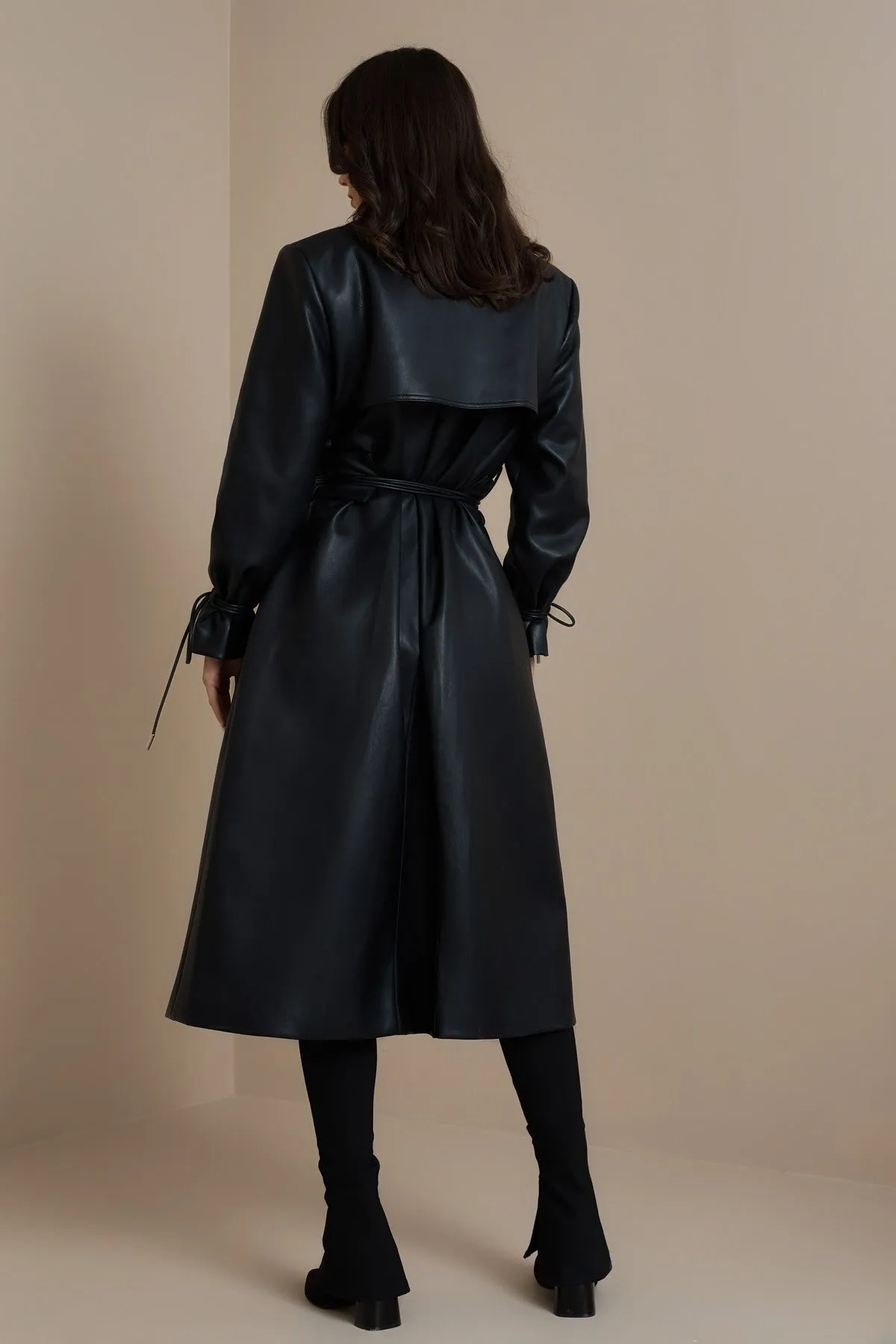 FC SLOANE TRENCH COAT IN BLACK