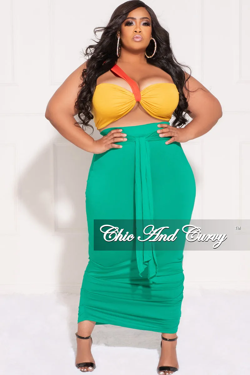 Final Sale Plus Size 2pc One Shoulder Twist Front Bra Top and Ruched Skirt in Orang Yellow and Green