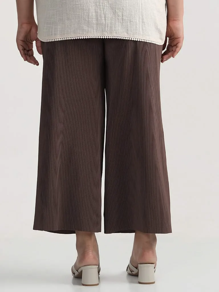 Gia Plain Brown Pleated Capri