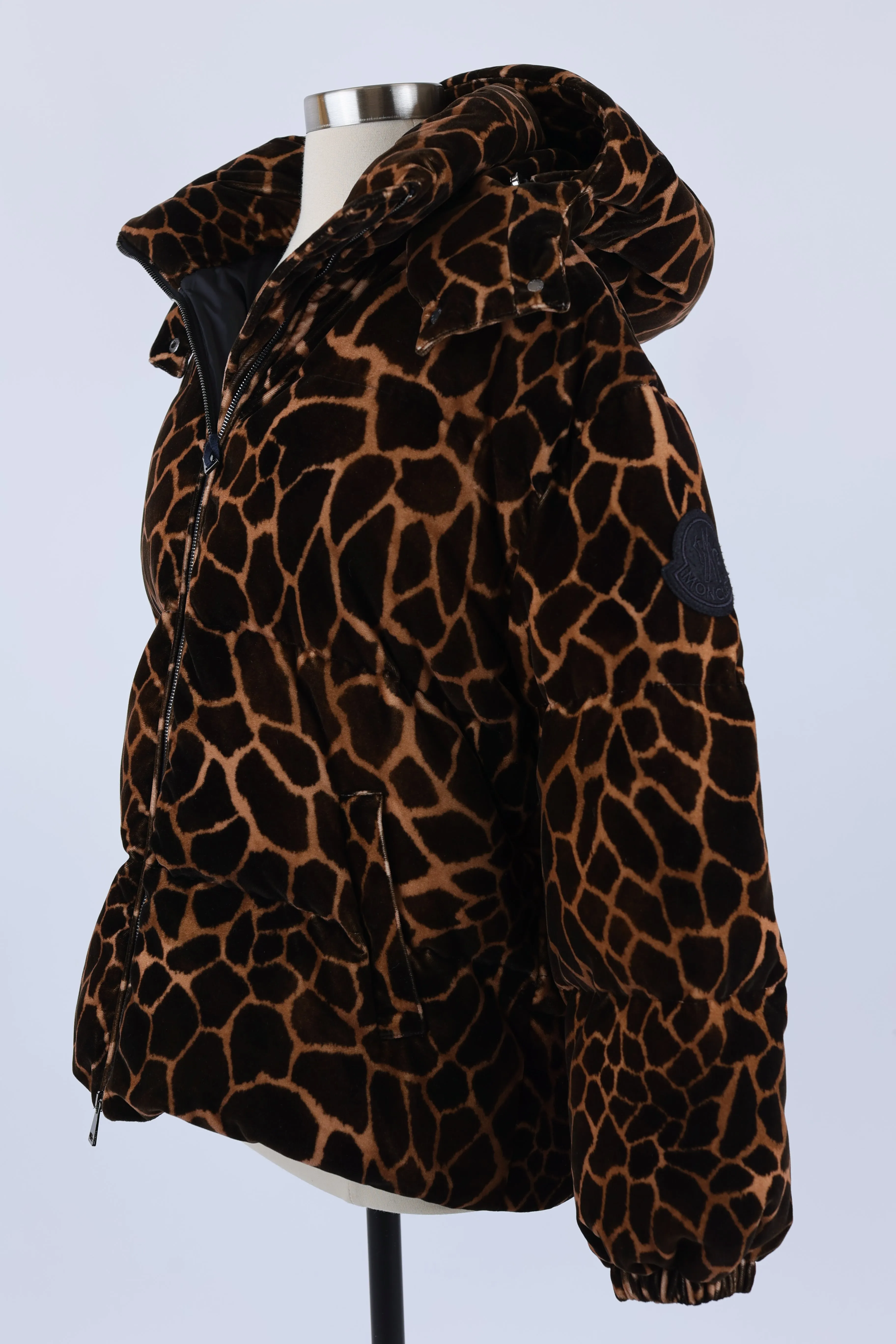 Kundogi Giraffe Print Velvet Down Puffer Jacket