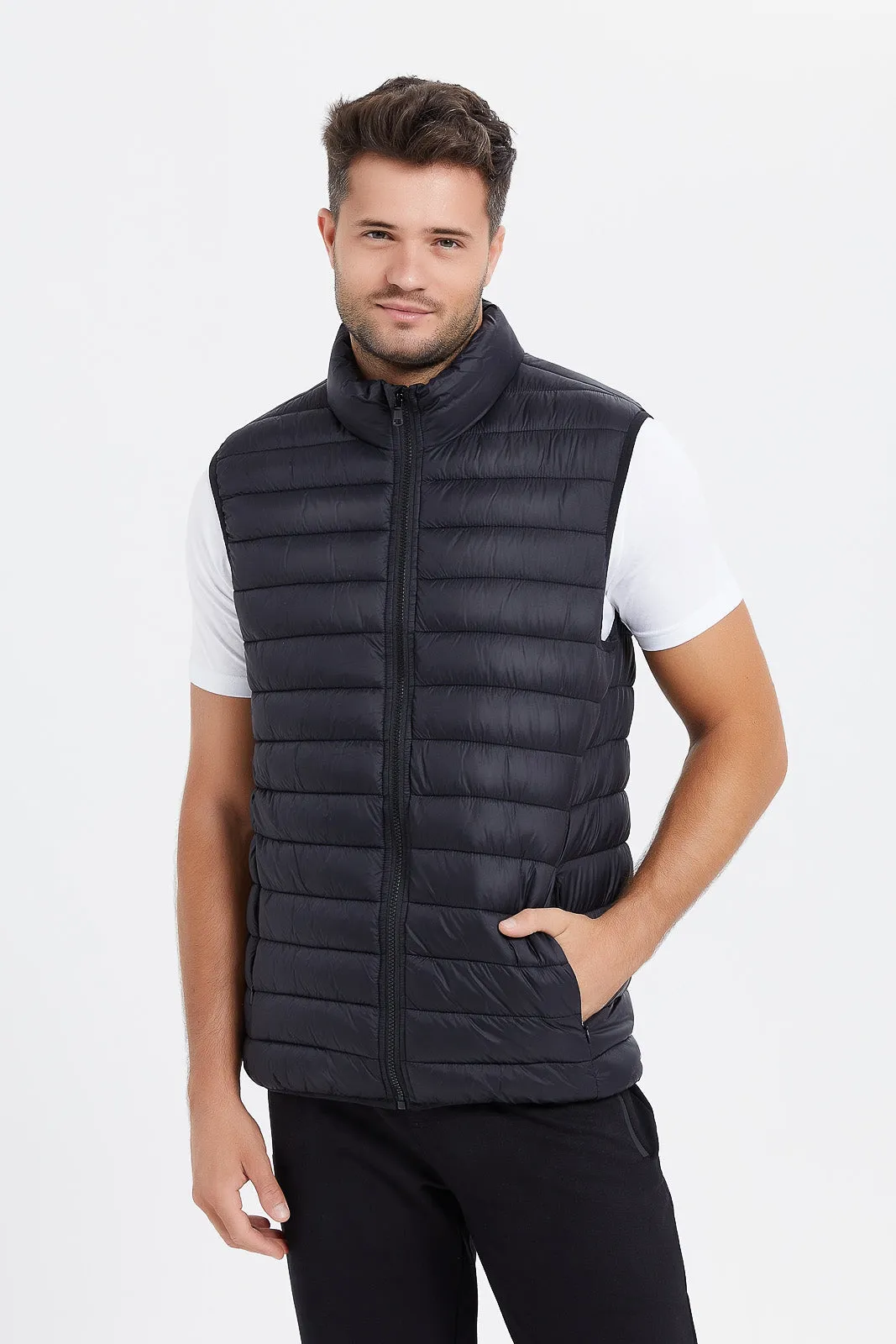 Men Black Sleeveless Puffer Vest