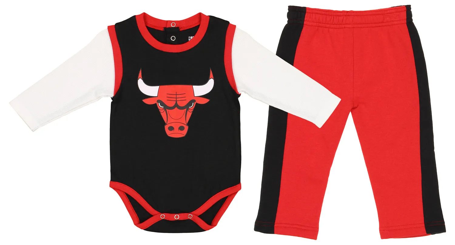 Outerstuff NBA Infant Chicago Bulls Bodysuit and Pant Set, Red/Black