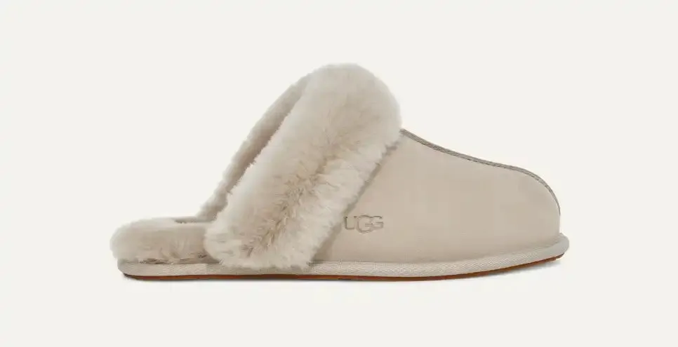 UGG® Women's Scuffette ll