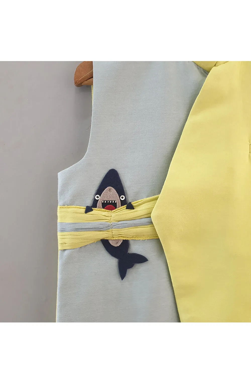 Whale embroidered color block nehru jacket