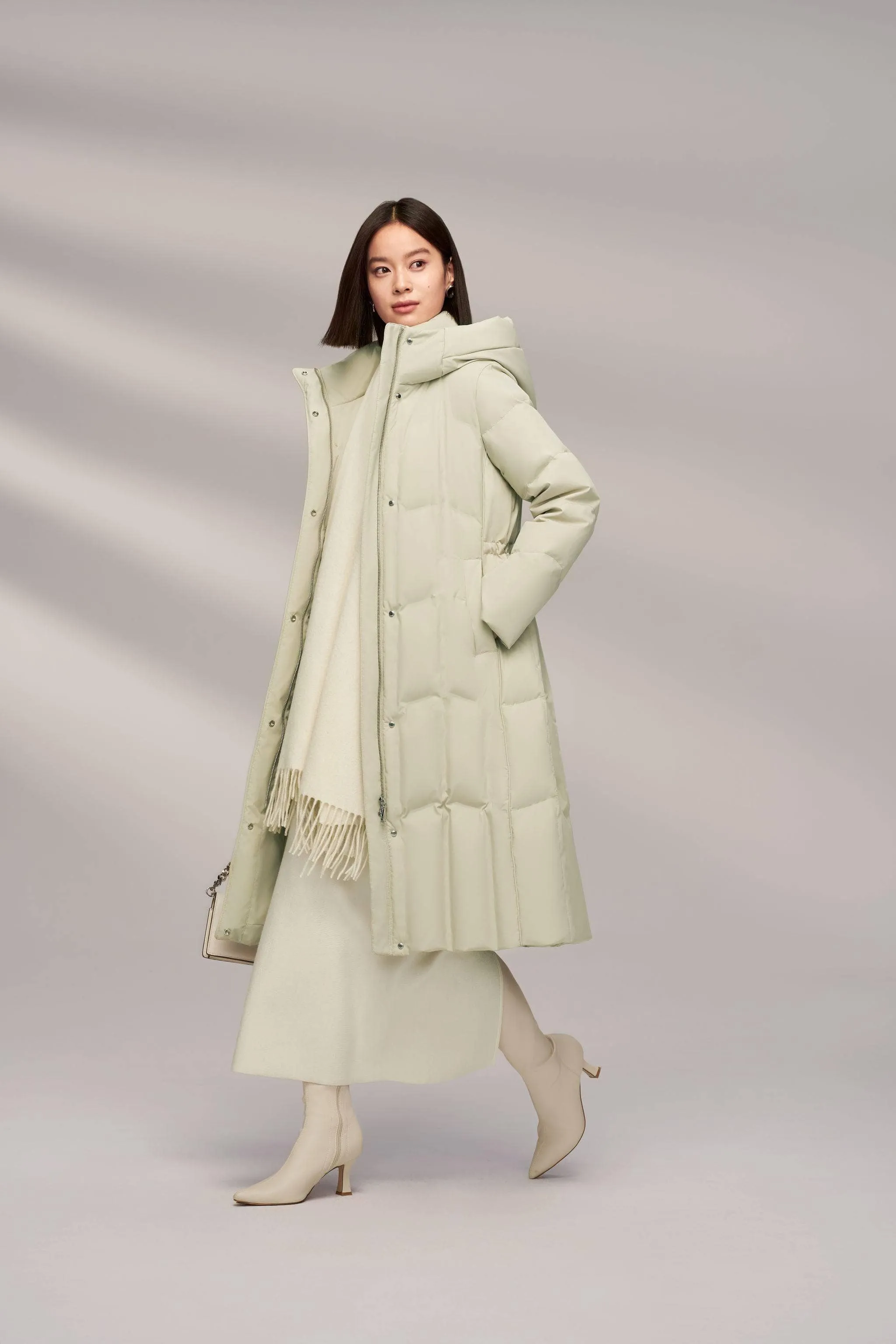 Women’s Long Goose Down Coat With Elasticated Waist